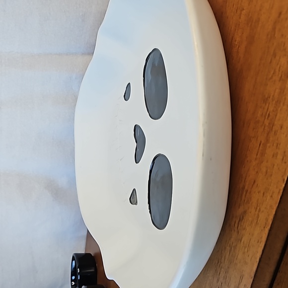 Final Reduction: Pottery Barn Figural Skull Stoneware Condiment Server - Picture 14 of 14